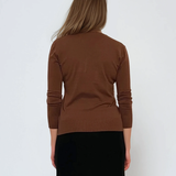 Pulover cu decolteu în V moale si confortabil maro