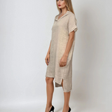 Rochie lungă în spate cu glugă și buzunare crem