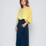 Fustă midi cu buzunare și nasture bleumarin