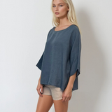 Bluză largă din in in colturi albastru jeans