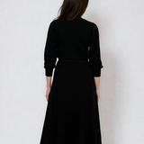 Pulover cu mâneci bufante si guler încretit negru