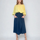 Fustă midi cu buzunare și nasture bleumarin