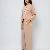 Jachetă cu buzunare și fermoar crem