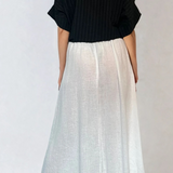 Fustă midi cu buzunare și nasture alb