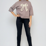 Pulover tricotat cu fundă ?i mânecă 3/4 gri