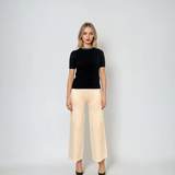 Pulover tricotat cu mânecă scurtă si perle negru