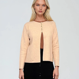 Jachetă tricotată cu nasturi aurii crem