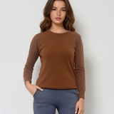 Pulover călduros cu guler rotund maro