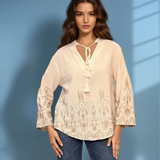 Bluză tip ie din bumbac cu broderie aurie și mânecă lungă crem
