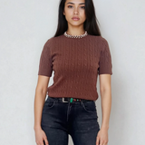 Pulover tricotat cu mânecă scurtă si perle maro