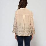 Bluză tip ie din bumbac cu broderie aurie și mânecă lungă crem