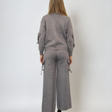 Compleu tricotat casual cu cataramă la buzunare gri