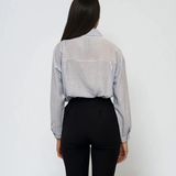 Cămașă elegantă din vâscoză subțire cu bandă de dantelă la gât bleu