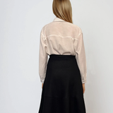 Cămașă elegantă din vâscoză sub?ire cu bandă de dantelă la gât alb