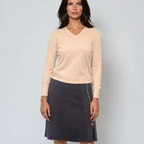 Pulover cu decolteu în V moale si confortabil off-white