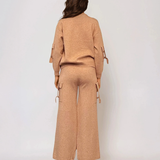 Compleu tricotat casual cu cataramă la buzunare beige