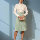 Cămașă cu nasturi ascunși și guler cu strasuri alb