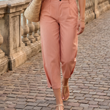 Pantaloni cu dungi și nasturi decorativi roz