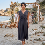 Rochie midi din vâscoză cu decolteu petrecut și umeri încrețiți bleumarin