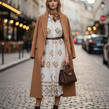 Rochie lungă din bumbac cu broderie geometrică și curea alb