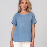 Bluză cu față din in și broderie pe umeri albastru-jeans HL087