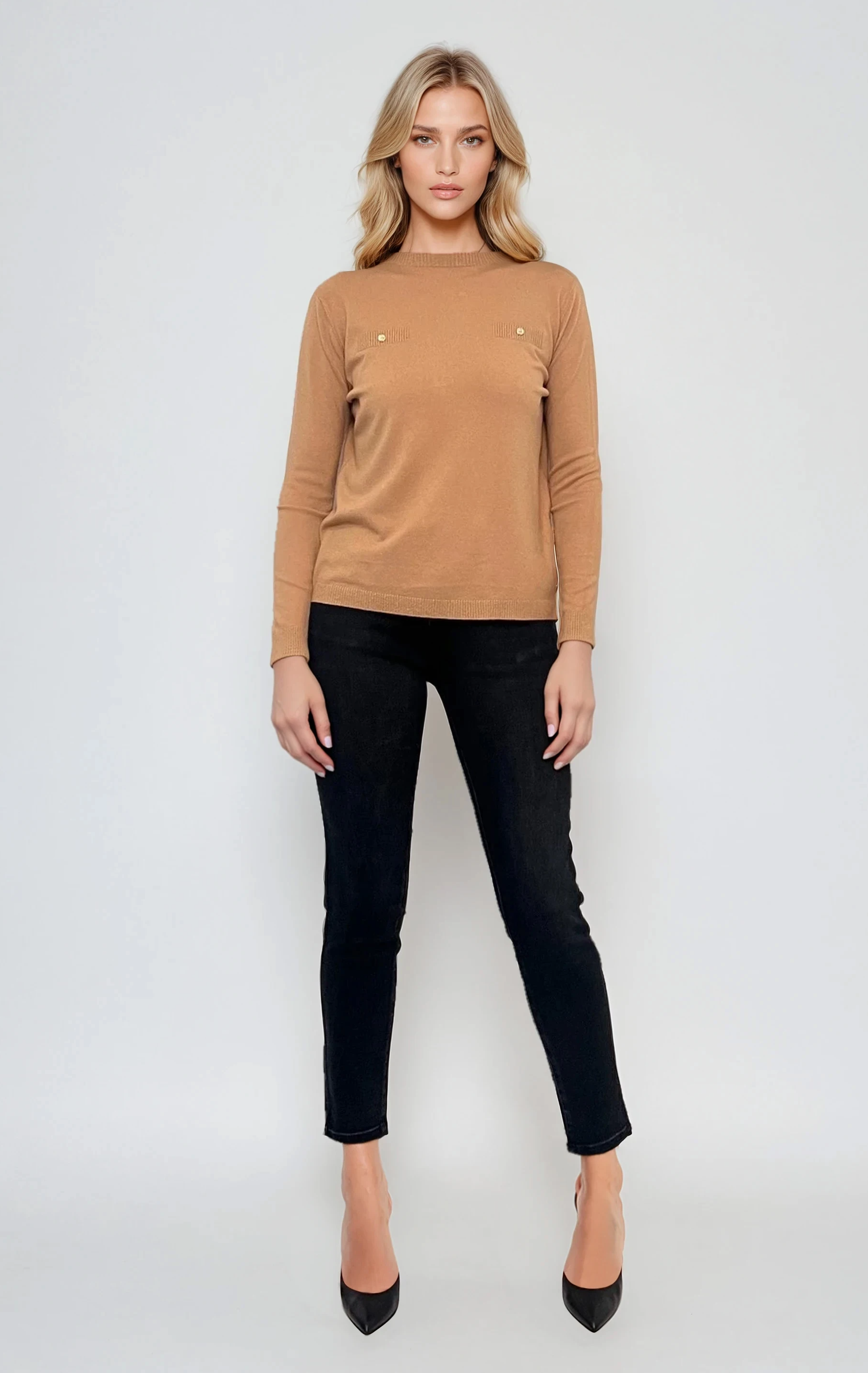Bluză fină din tricot cu nasturi aurii beige 