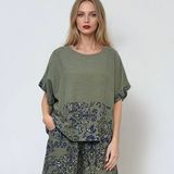 Bluza largă din in cu mânecă fluture și print floral kaki 