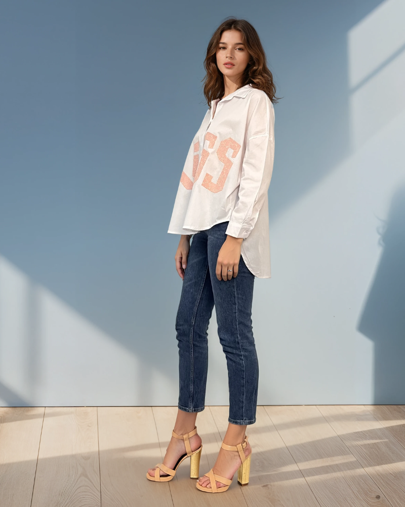 Cămașă din bumbac oversize cu broderie KISS alb 