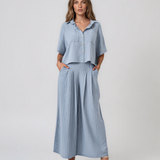 Cămașă din vâscoză și in cu dungi fine și guler clasic bleu HL177