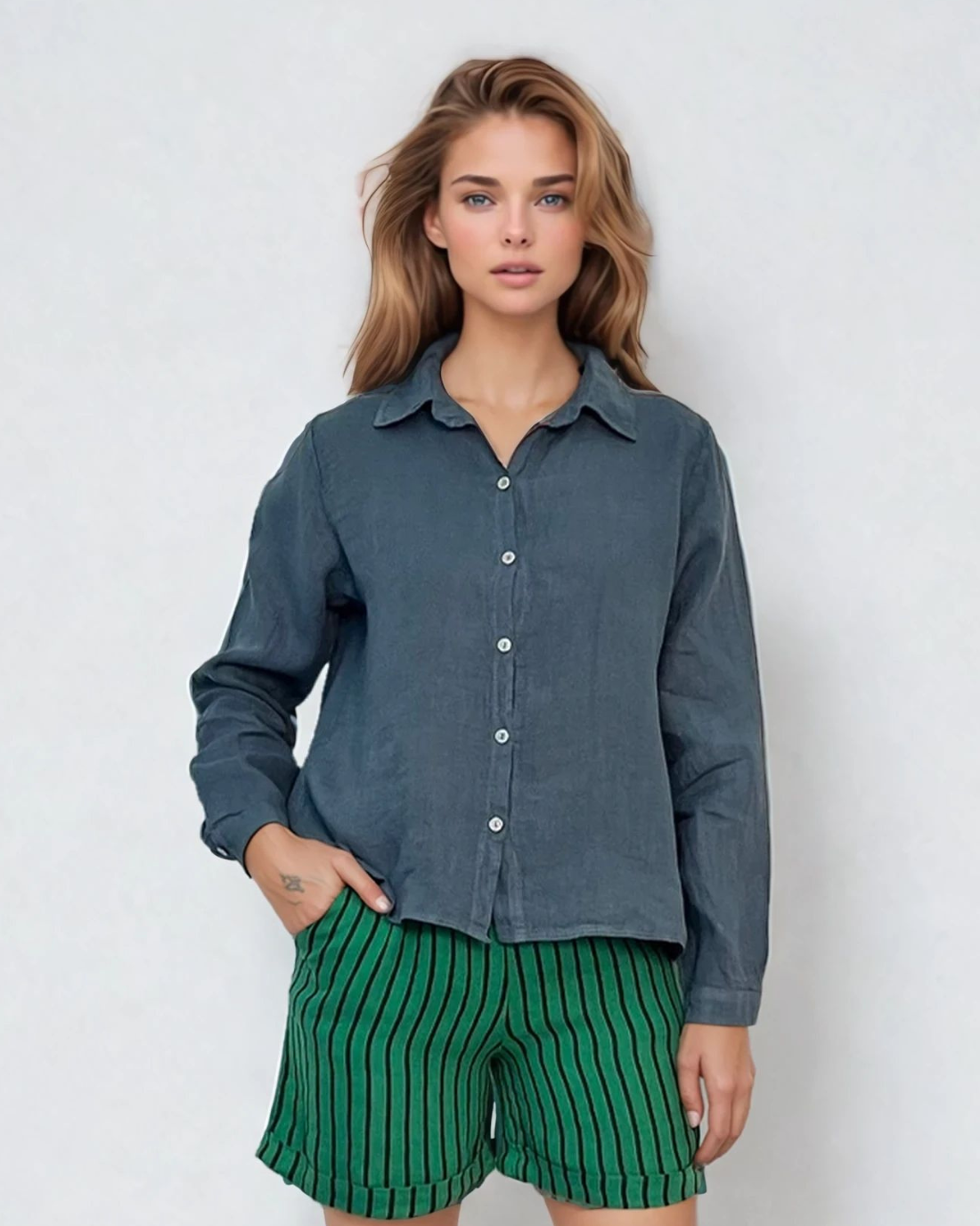 Cămașă largă cu pense pe spate grej albastru jeans 