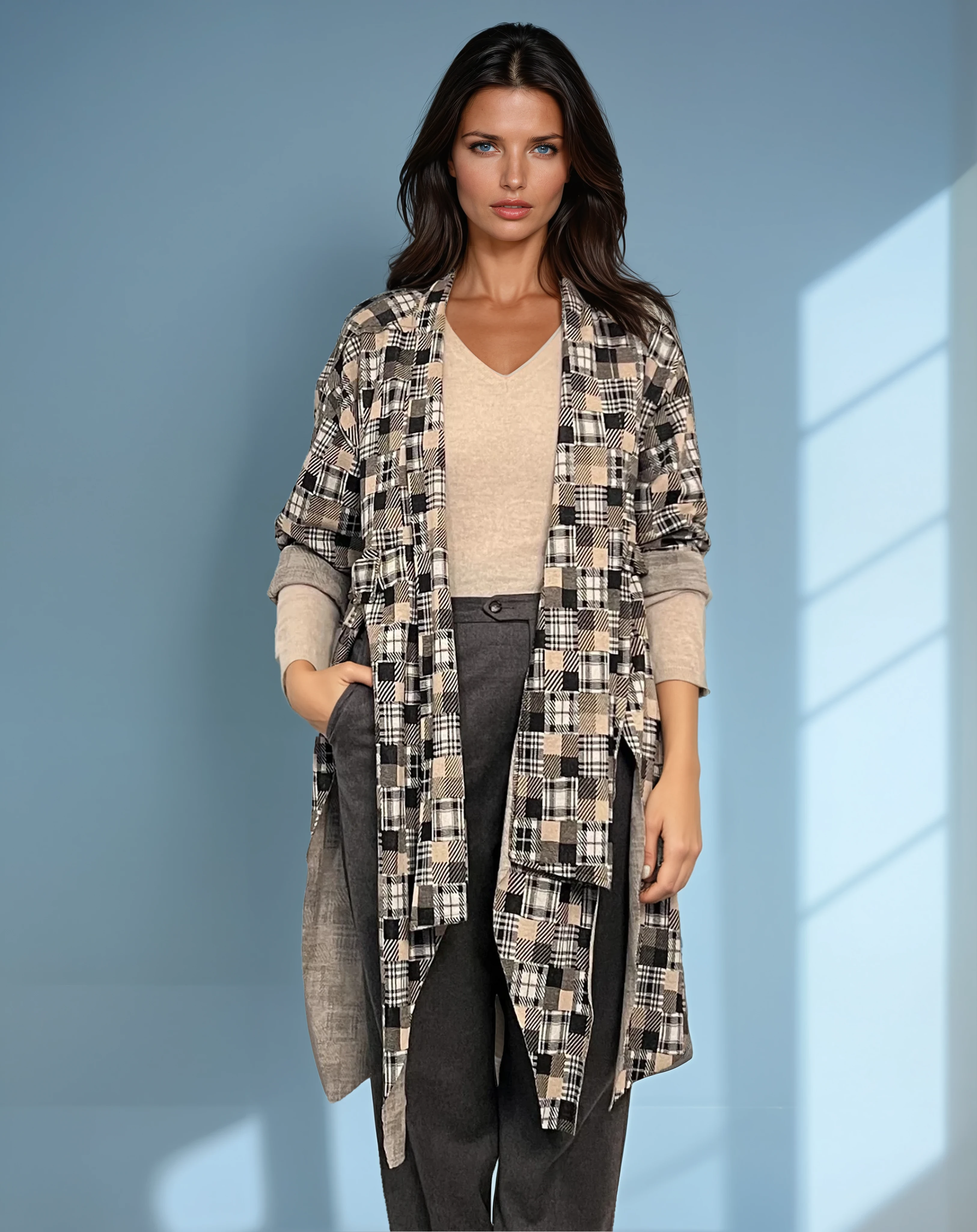 Cardigan lung cu șlițuri laterale și imprimeu geometric mic beige 