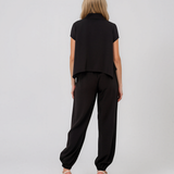 Compleu din vâscoză cu cămașă și pantaloni lejeri negru HL213
