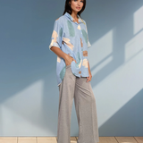 Cămașă lejeră asimetrică cu print bleu