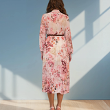 Rochie plisată cu legătură la guler și curea roz roz