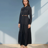 Rochie lungă cu legătură la guler și curea negru