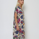 Rochie vaporoasă midi cu print floral roșu, cu buzunare mov