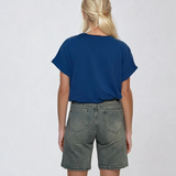 Tricou din in cu buzunar pe partea stângă albastru