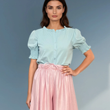 Bluză cu elastic la mânecă și nasturi turcoaz