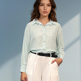 Cămașă din vâscoză cu pense la mâneci și croială lejeră aqua