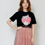 Tricou cu pisică cu fundiță și mesaj negru