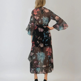 Rochie asimetrică din voal cu print floral și cordon negru