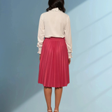 Bluză din voal cu volane la guler și mâneci alb