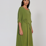 Rochie cu capă și flori aplicate verde