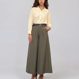 Pantaloni largi din vâscoză cu pense și curea inclusă kaki