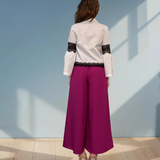 Cămașă din bumbac cu dantelă la tiv și mâneci alb