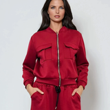 Jachetă cu buzunare și fermoar grena