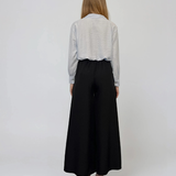 Cămașă din vâscoză cu pense la mâneci și croială lejeră bleu