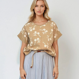 Tricou cu flori brodate și șiret în talie beige
