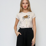 Tricou alb mulat cu print ursuleț alb