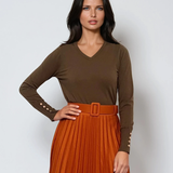 Pulover en-coeur cu nasturi pe mâneci kaki